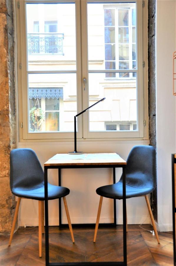 Le Bleu Hypercentre Presque Ile Apartment Lyon Bagian luar foto